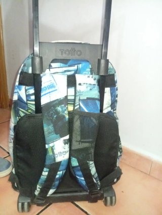 Mochila Totto con ruedas