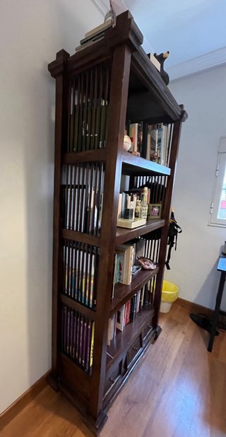 Librería de madera maciza – Bali