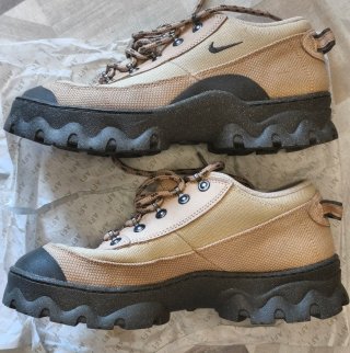 Zapatillas Nike Lahar Low Marrones