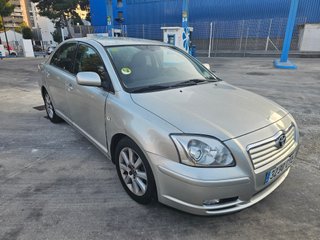 Toyota Avensis  1.8 VVTI SOL