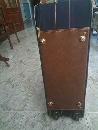 Maleta Samsonite Negra y Marrón con Ruedas