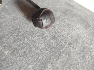 Llavero de Cuero con Forma de Bola