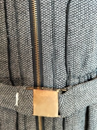 Chaqueta Gris Sfera con Cinturón