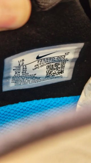 Nike G.T. Future plata talla 46