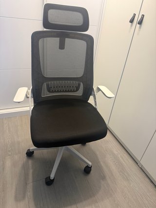 Silla de oficina ergonómica