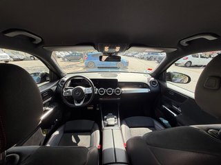 Mercedes-Benz GLB 2021