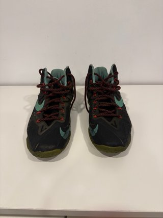 Nike LeBron 11 Talla 43