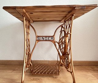 Mesa Auxiliar con Base de Máquina Singer