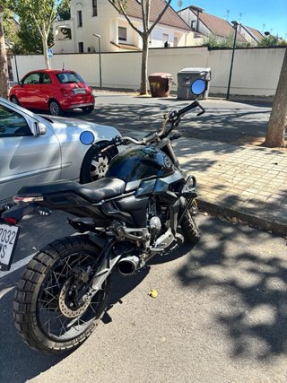 Moto 125cc Naked Negra/Gris