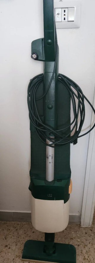 Aspirapolvere Folletto 122