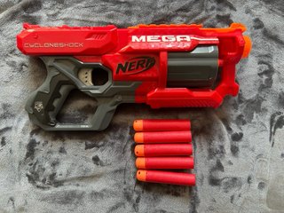 Pistola Nerf Mega Cycloneshock