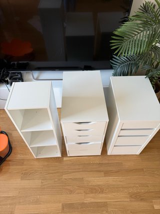 Lote 3 Muebles Ikea: Cajoneras y Estantería