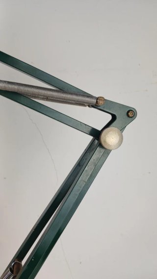 Lampada da tavolo Naska Loris-Luxo Verde