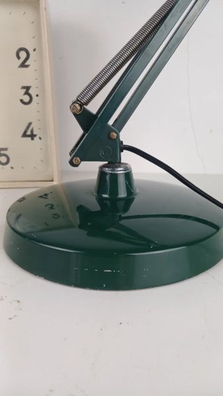 Lampada da tavolo Naska Loris-Luxo Verde