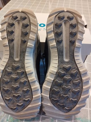 Zapatillas Saucony Trail Running Negras/Grises