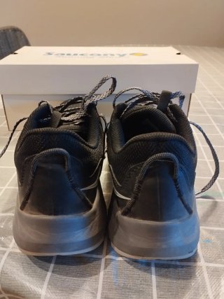 Zapatillas Saucony Trail Running Negras/Grises