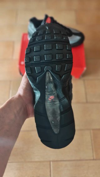 Nike Air Max 95 OG negras talla 41
