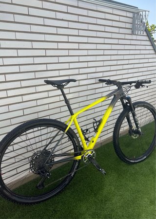 Bicicleta Cannondale F-Si Carbon
