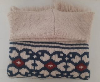 Poncho de Malha com Padrão Étnico