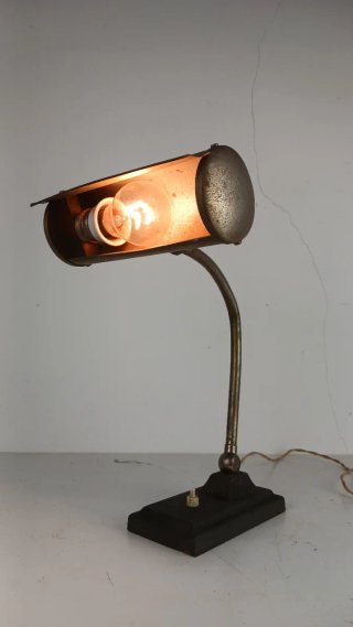 Lampada da tavolo vintage anni '30-'40