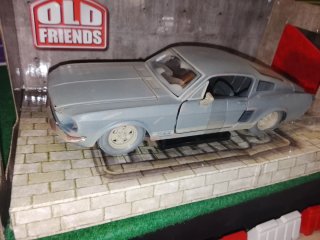 Coche Ford Mustang GT 1967