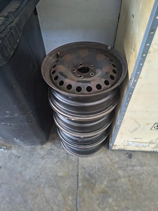 4 Llantas de Acero 5x108 R16
