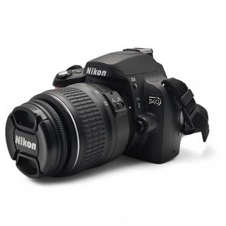 CAMARA NIKON D40 + OBJETIVO 18-55 1:3.5-56G II + ACC