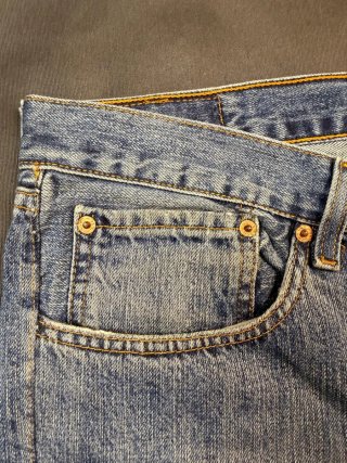 Vaqueros Levi's