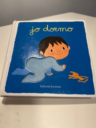 Jo dormo