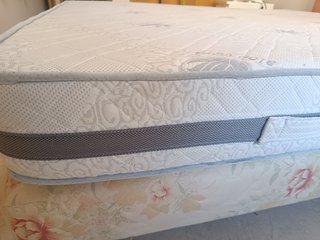 Somier Tapizado Pikolin y Colchón Aloe Vera