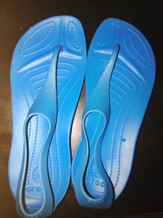 Chanclas Crocs Azul - Poco Uso