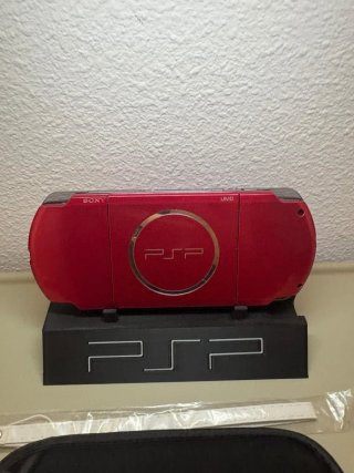 Sony PSP 3006 Rossa Giappone + Batteria Nuova + Accessori