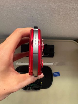 Sony PSP 3006 Rossa Giappone + Batteria Nuova + Accessori