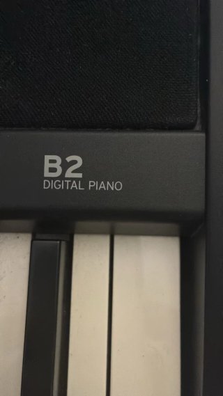 Piano Digital Korg B2
