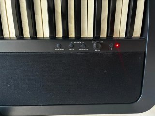 Piano Digital Korg B2