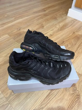 Zapatillas Nike TN Negras Talla 37.5 Originales