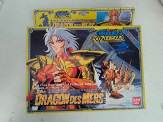 Figura Caballeros del Zodiaco "Dragon des Mers"