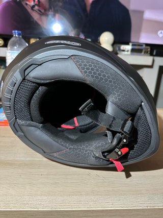 Casco Gari G60 ECE 22.06 XS