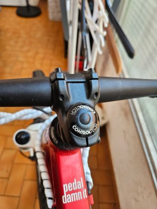 Bicicleta de Montaña Niner E.M.D. Roja