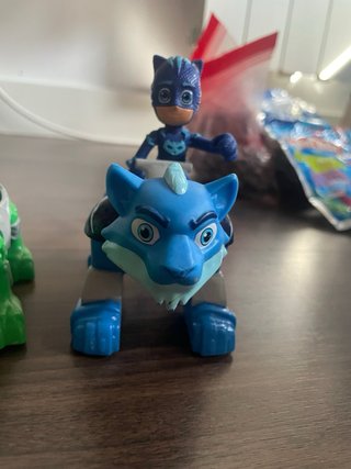 Juguetes PJ Masks: Vehículos y Figuras