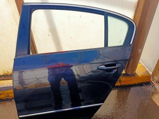 Puerta VW Passat B6 Moca + Portón Trasero