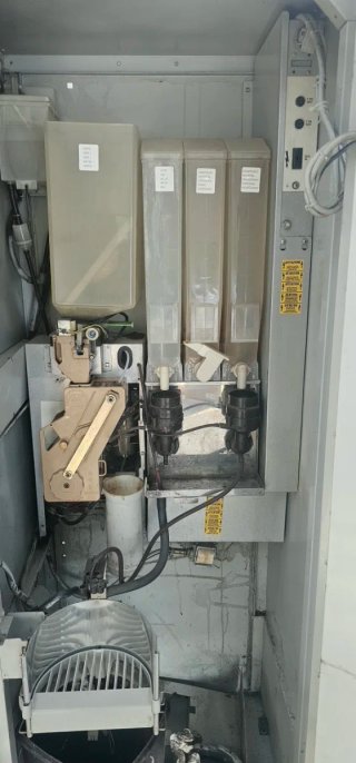 Lote 7 máquinas vending necta