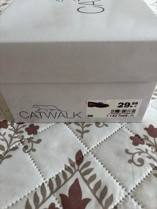 Mocasines Negros Catwalk con Cadena