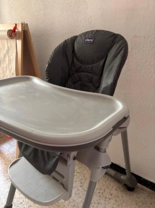 Trona de bebé Chicco gris