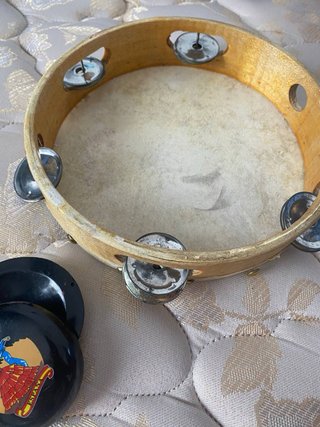 Pandereta y Castañuelas