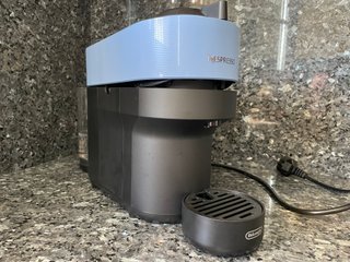 Cafetera Nespresso Vertuo Pop Azul