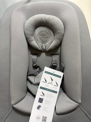 NUEVA Cybex Lemo Bouncer (Accesorio Trona) - Gris