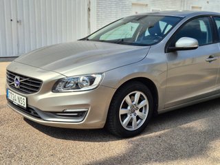 Volvo S60 2014 D4 181 cv 148 000km