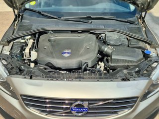 Volvo S60 2014 D4 181 cv 148 000km