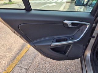Volvo S60 2014 D4 181 cv 148 000km